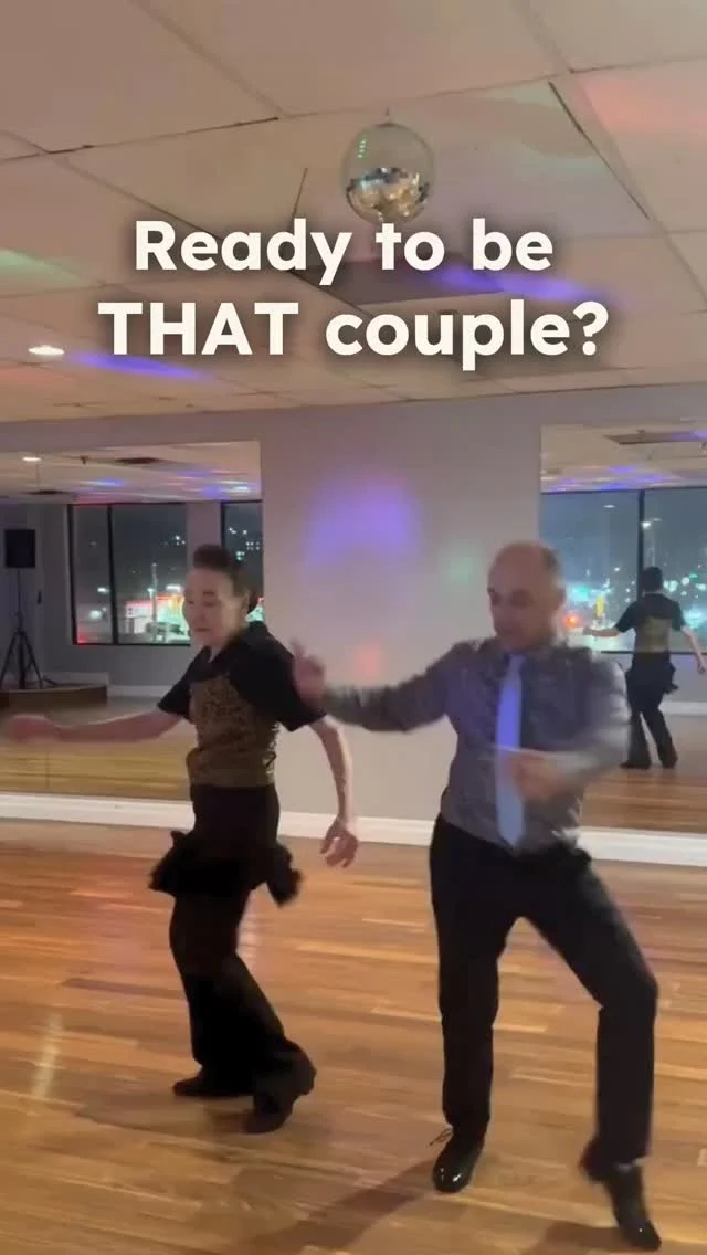 Be the couple everyone remembers 💃Bring the magic, the contagious energy, and most importantly, the joy!Find a studio near you today at our link in bio.